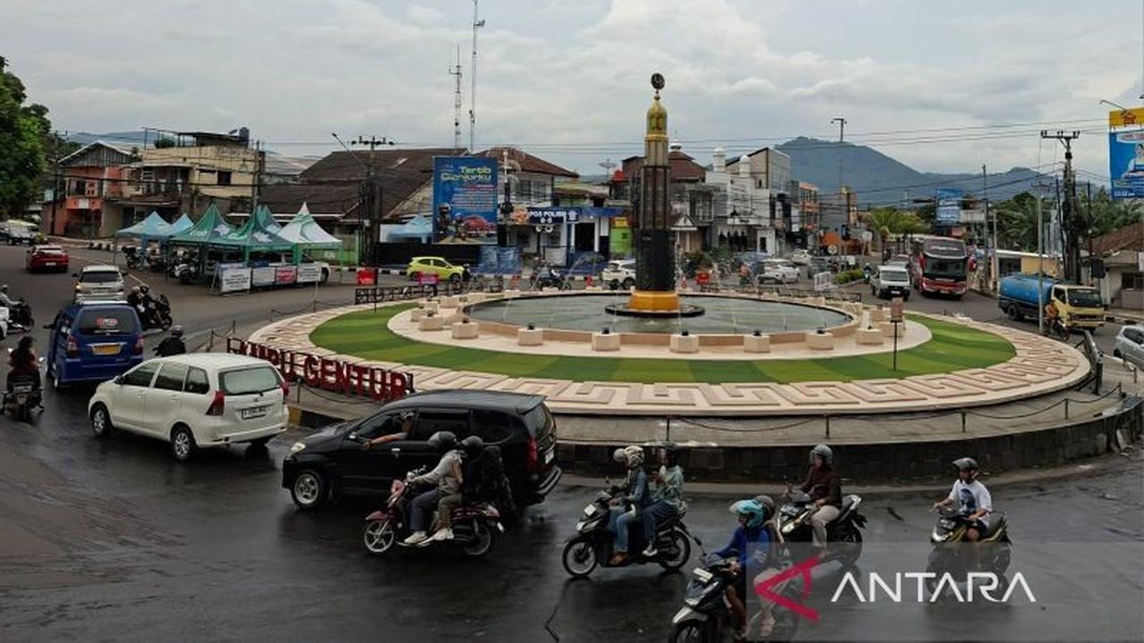 Lalu Lintas Cianjur Ramai Lancar Saat Natal 2025, Antisipasi Lonjakan Kendaraan Berhasil