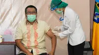Gubernur NTB dan jajaran Forkominda mendapat vaksin Covid-19TB
