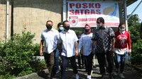 Ketua Satgas Lawan Covid-19 DPR RI, Sufmi Dasco Ahmad dan tim meninjau posko bantuan yang didikan untuk warga terdampak pandemi corona di DKI Jakarta. (Ist)