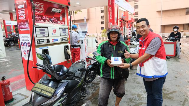 Pertamina Patra Niaga secara serentak mengadakan program berbagi takjil di 1.039 Stasiun Pengisian Bahan Bakar Umum (SPBU) di seluruh Indonesia.