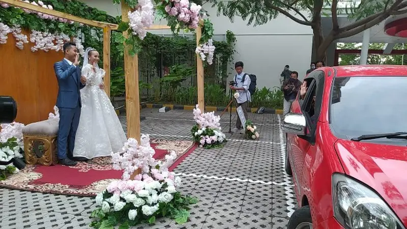 Unik, Resepsi Pernikahan Drive Thru di Hotel Cirebon