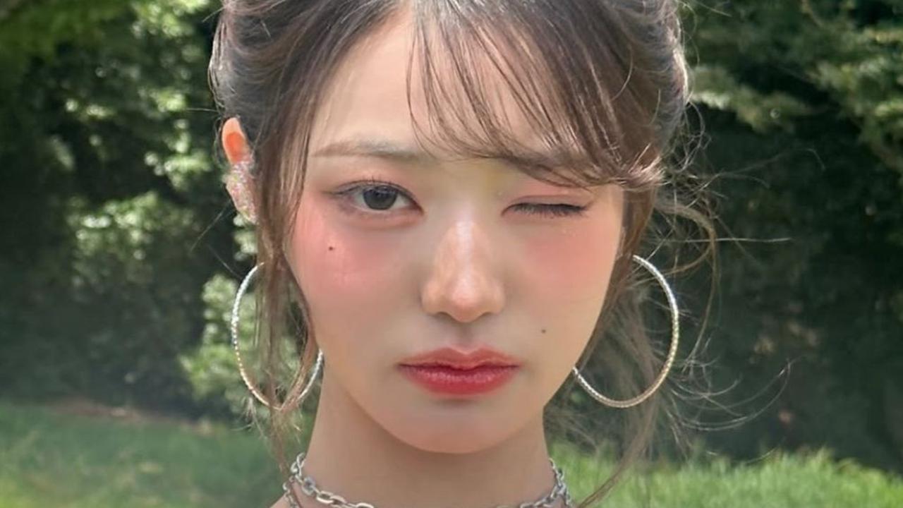 "Fakta Unik: 7 Idol Korea Ini Punya Ciri Khas Wajah Heart Shape yang Jadi Signature Look