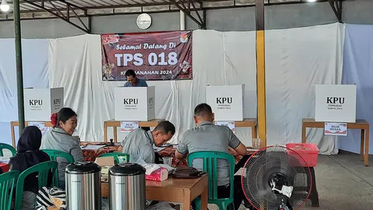 Unggul Quick Count Pilwalkot Bandung, Farhan-Erwin Live di Instagram