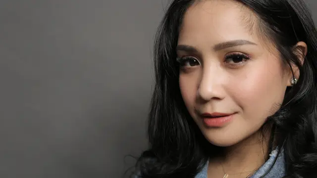 [Bintang] Nagita Slavina