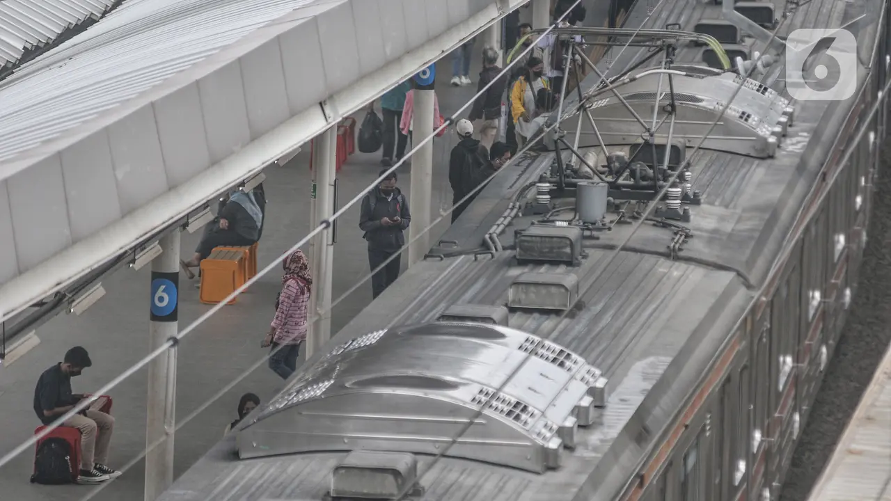 Rencana Subsidi Silang Tarif KRL