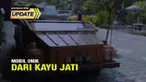 Jepara memiliki beberapa julukan, salah satunya adalah kota ukir. Bukan hanya furniture seperti meja, kursi, dan almari, replika motor Harley dari kayu juga telah banyak dihasilkan dari kota ini. Namun tahukah anda ada mobil Volkswagen dari kayu jati...