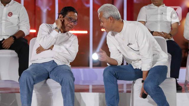 Ganjar Pranowo dan Mahfud MD