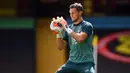 3. Alex McCarthy (Southampton) - Penampilan Alex McCarthy bersama Southampton di kompetisi musim ini bisa dibilang sangat impresif. Kiper berusia 30 tahun ini melakukan 21 kali penyelamatan dan 4 clean sheets dari 8 laganya bersama Southampton. (AFP/Justin Setterfield/pool)