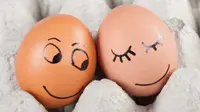 Menyambut hari telur sedunia, sejumlah negara merayakannya dengan berbagai cara unik.
