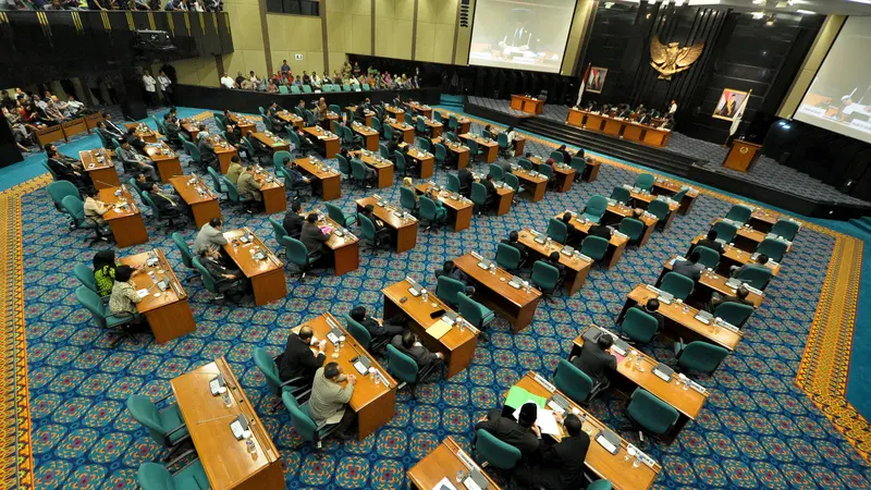 sidang DPRD DKI Jakarta bahas hak angket