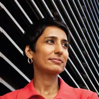 Berikut beberapa fakta mengenai Irshad Manji, penulis yang pernah ditolak datang ke Indonesia karena ia seorang lesbian. (Via: bss.on.ca)