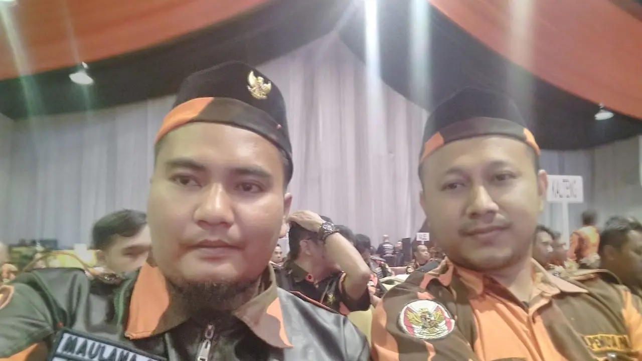Ormas Pemuda Pancasila (PP) Rembang menyoroti penghentian dugaan kasus pelanggaran kampanye oleh pasangan calon (Paslon) baik itu di tempat ibadah maupun di lembaga pendidikan yang ditangani oleh Bawaslu Rembang baru-baru ini (Liputan6.com/Ahmad Adirin)