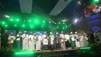 Puluhan Ribu Jemaah Padati Haul Ulama Habib Hasan