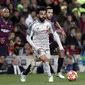 Aksi Mohamed Salah saat melawan Barcelona di Camp Nou. (AP Photo/Joan Monfort)