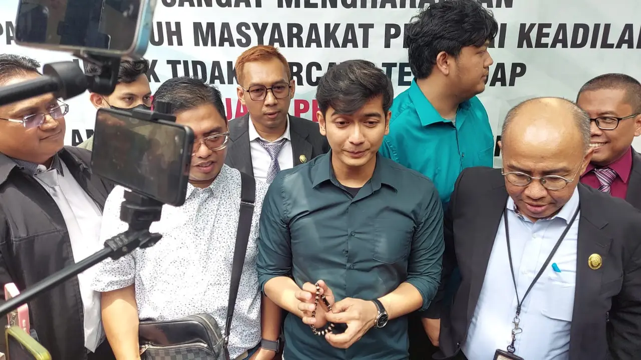 Sidang perceraian Ria Ricis dan Teuku Ryan (M. Althav Jauhar)
