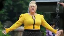 Meski sering banget ngelawak Rebel Wilson ternyata adalah  lulusan University of New South Wales. Ia adalah sarjana jurusan hukum. (instagram/rebelwilson)