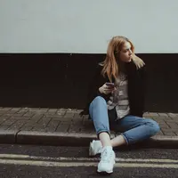 Sontek tips padu padan jeans dari acara santai sampai kencan, yuk! (Sumber Foto: Unsplash.com/DavidPreston)