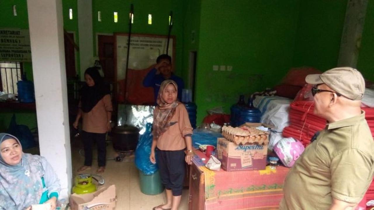 Pemkab Pasaman Barat Tambah Dapur Umum Jadi 25 Titik, Bantu Korban Banjir dan Longsor