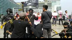 Setara Institute mensurvei 684 siswa dari 114 Sekolah Menengah Umum (SMU) di Jakarta dan Bandung untuk mengetahui pandangan siswa tentang gerakan Islamic State of Iraq and Syria atau ISIS. 