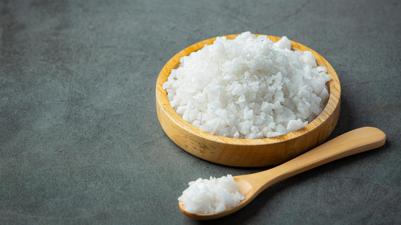 Cara Membersihkan Gayung dengan Cuka dan Baking Soda, Cepat dan Praktis