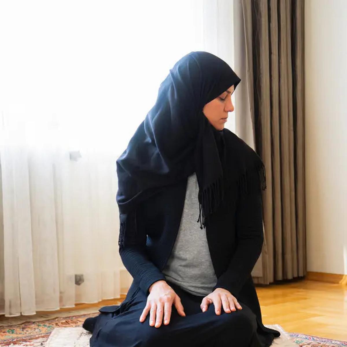Setelah Sholat Jangan Pernah Tinggalkan Doa Pendek Ini, Gus Baha Ungkap Keutamaannya