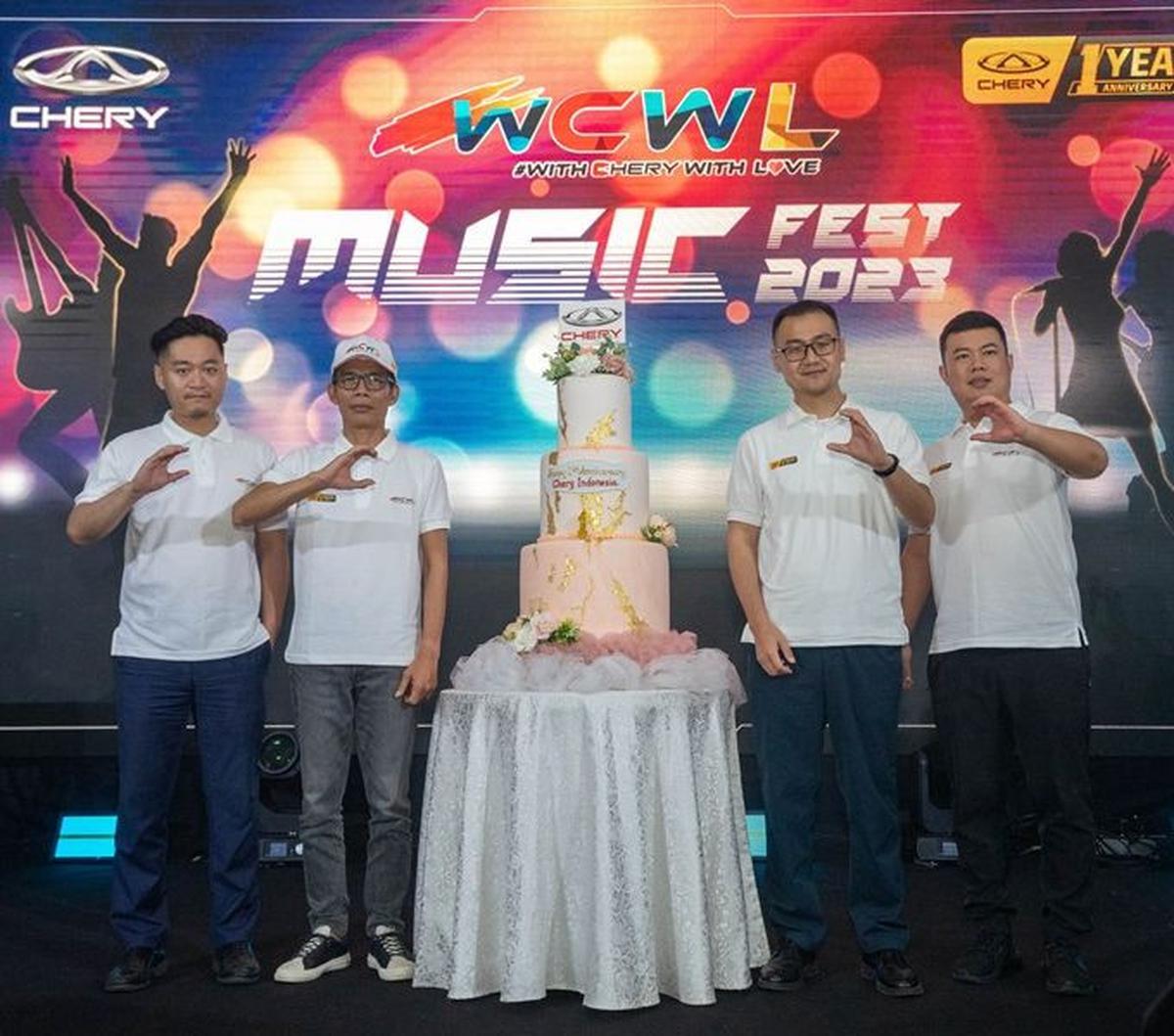 Chery rayakan satu tahun di pasar otomotif Indonesia pada November 2023. Hasilnya, Chery duduk di peringkat ke-9 pasar otomotif RI.&nbsp;