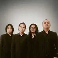 Sukses Luncurkan Album Perdana, Ini 7 Potret Personil Qodir Band Baru Dul Jaelani (Sumber: Instagram/qodir_official)