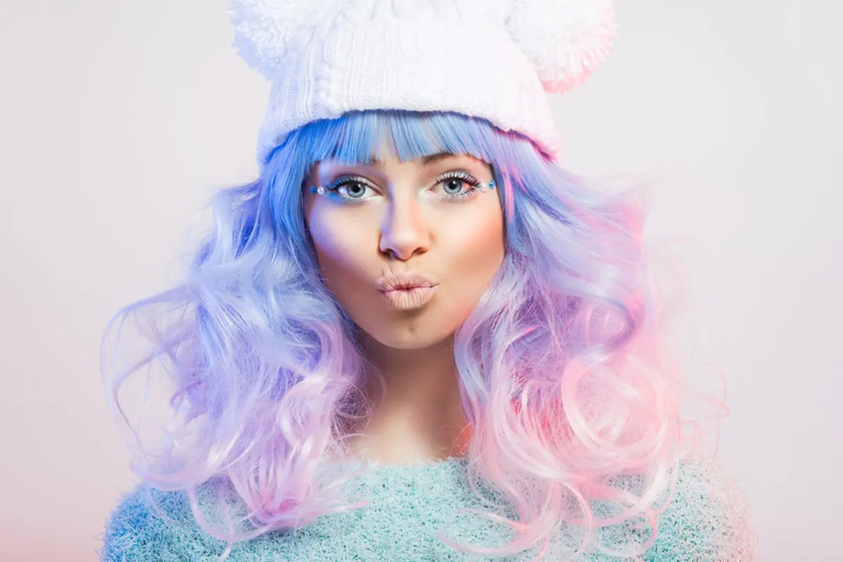 rambut warna biru pink