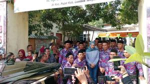 Wakil Ketua DPR RI Sari Yuliati Salurkan Ribuan Sembako di Lombok Tengah