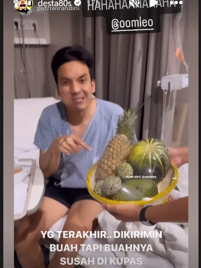 Desta Dapat Nanas saat Sakit