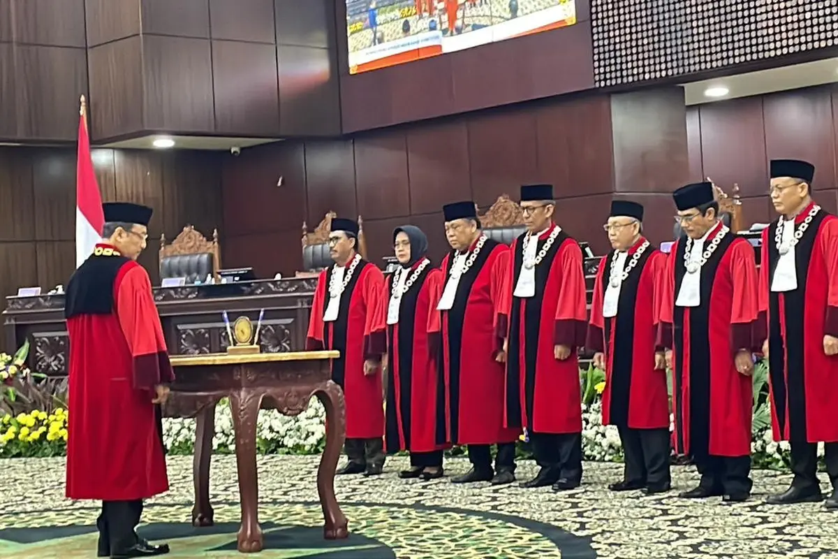 Pelantikan Suhartoyo menjadi Ketua MK