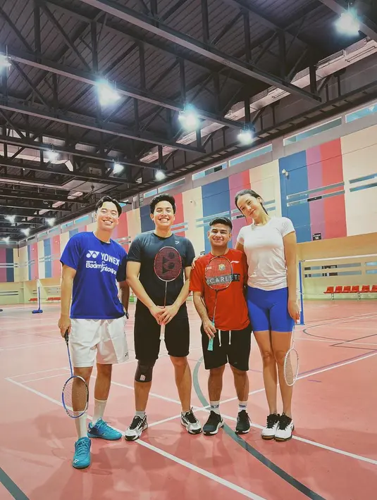 (Instagram/anyageraldine)