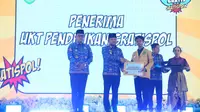 Pemprov Kaltim Salurkan UKT Gratis Rp44 Miliar untuk 32 Ribu Lebih Mahasiswa