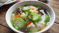 8 Resep Sayur Oyong Kuah Bening, Hidangan Sehat dan Praktis untuk Keluarga