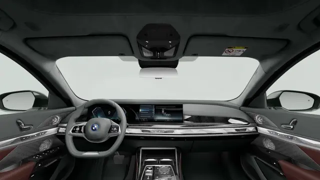 Mobil BMW i7