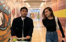 Potret Calon Pengantin Thariq Halilintar & Aaliyah Massaid Main Billiar di Tempat Billy Syahputra, Romantis Abis