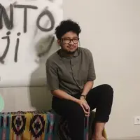 Kunto Aji hanya menjadi diri sendiri dalam bermusik.