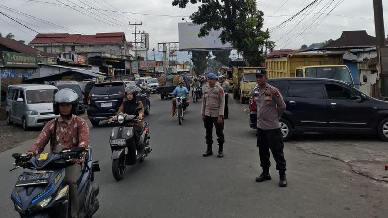 Atasi Kemacetan dan Pastikan Distribusi BBM Lancar, Polres Pasaman Barat Siagakan Personel di SPBU