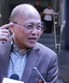 Hari ini, dijadwalkan gelar perkara kasus pencemaran nama baik terkait laporan Kiswinar terhadap ayahnya Mario Teguh. Motivator itu terlihat hadir didampingi kuasa hukumnya. Sedangkan Kiswinar di wakili kuasa hukumnya. (Adrian Putra/Bintang.com)