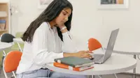 10 Kepribadian Orang yang Tidak Suka Pamer Pencapaian Meski Punya Banyak Kelebihan