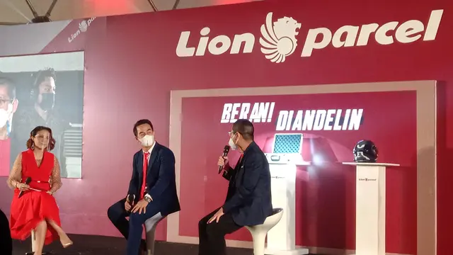 Lion Parcel menggandeng Joe Taslim sebagai brand ambassador.
