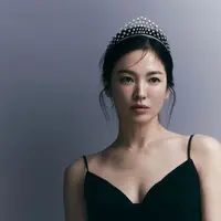 Lihat gaya Song Hye Kyo di pemotretan terbaru, anggun bak seorang ratu. (Instagram/kyo1122).