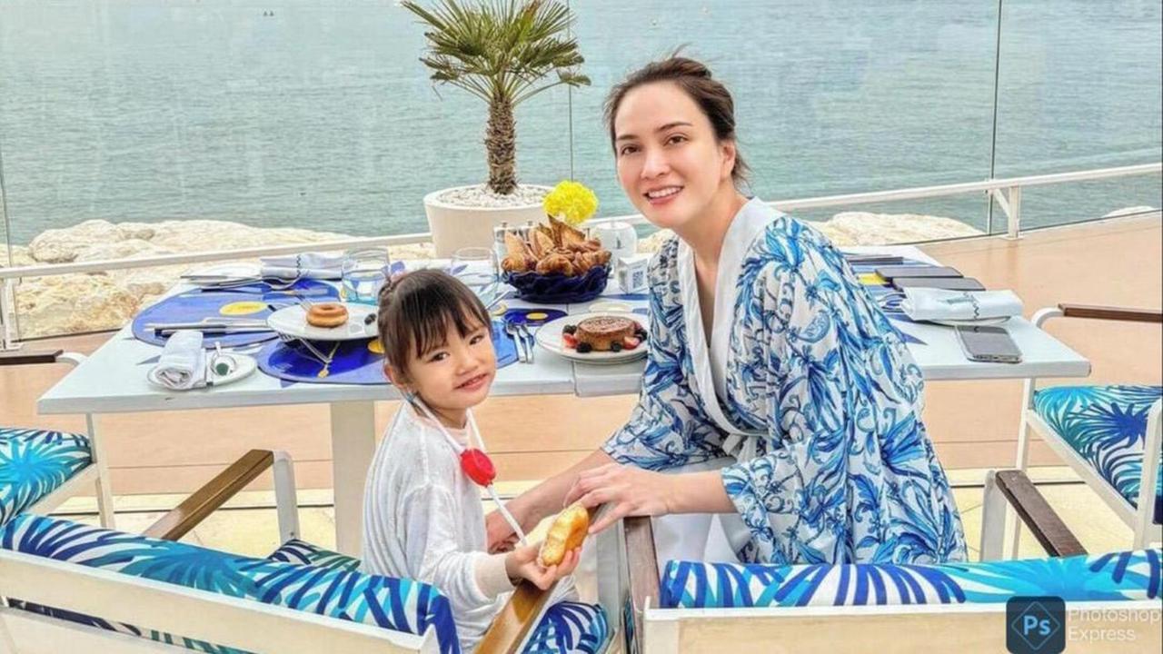 Ibu & Anak Cantiknya 11 12, Potret Shandy Aulia dan Claire Asyik Nikmati Liburan Bersama di Dubai