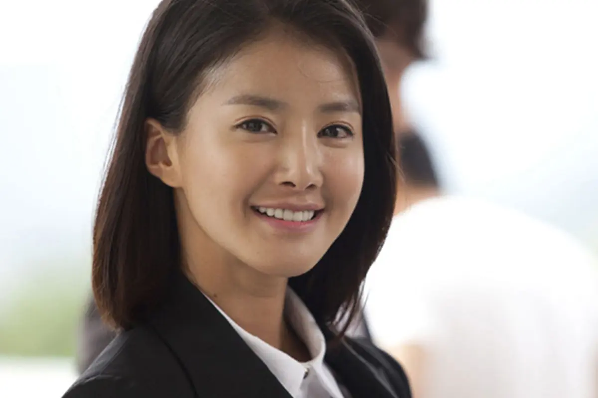 [Bintang] Lee Si Young