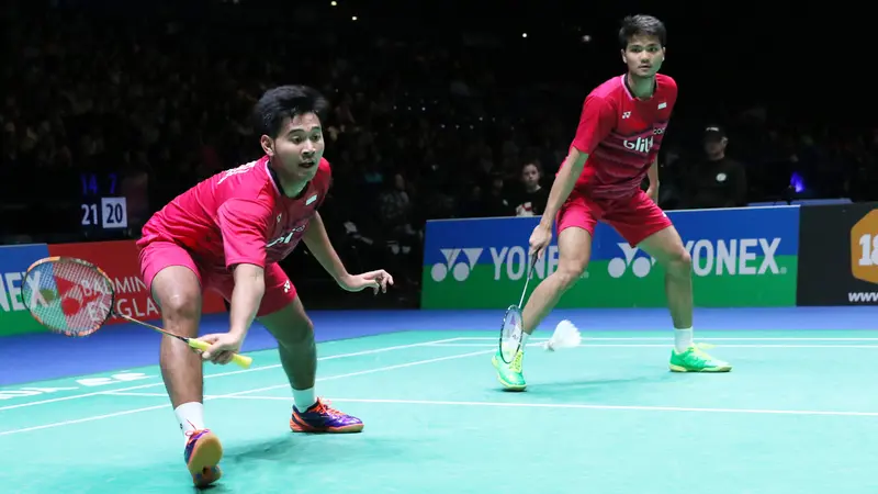 Angga Pratama/Ricky Karanda Suwardi dikalahkan wakil Tiongkok Liu Cheng/Zhang Nan 14-21, 7-21 pada babak kedua All England 2017 di Barclaycard Arena, Kamis (9/3/2017).