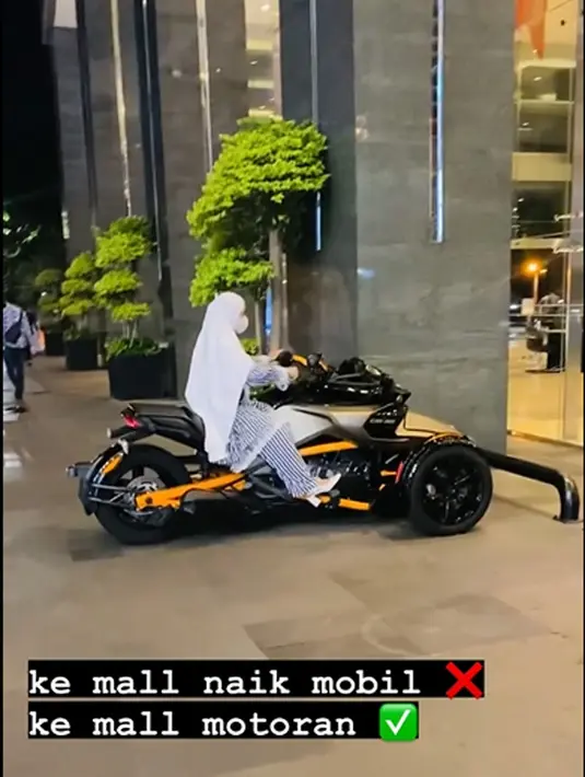 April Jasmine (Instagram/apriljasmine85)