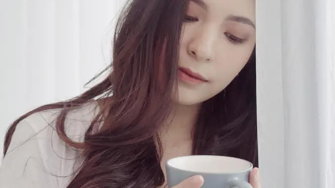 5 Dampak Negatif Cahaya Layar Hp bagi Kesehatan Kulit Wajah dan Tips Melindunginya