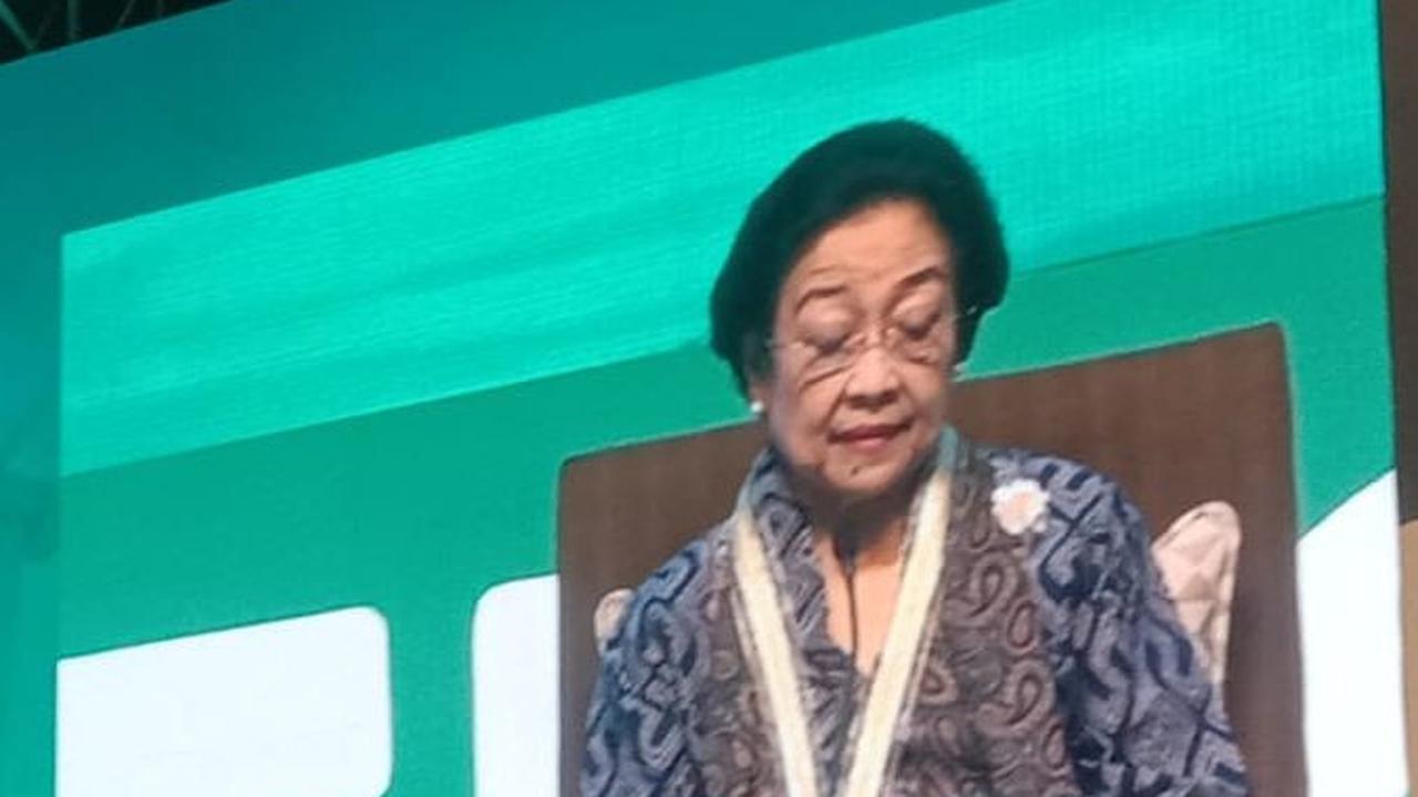 Dianggap Berkontribusi di Bidang Engineering, Megawati dapat Penghargaan dari Federasi Insinyur se-ASEAN