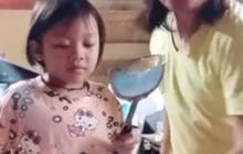 Ada Saja Kelakuannya, Bocah ini Praktikkan Goreng Telur Namun Aksi Campurkan Bumbunya Bikin Geleng-geleng Kepala, Netizen 'Reflek Istighfar