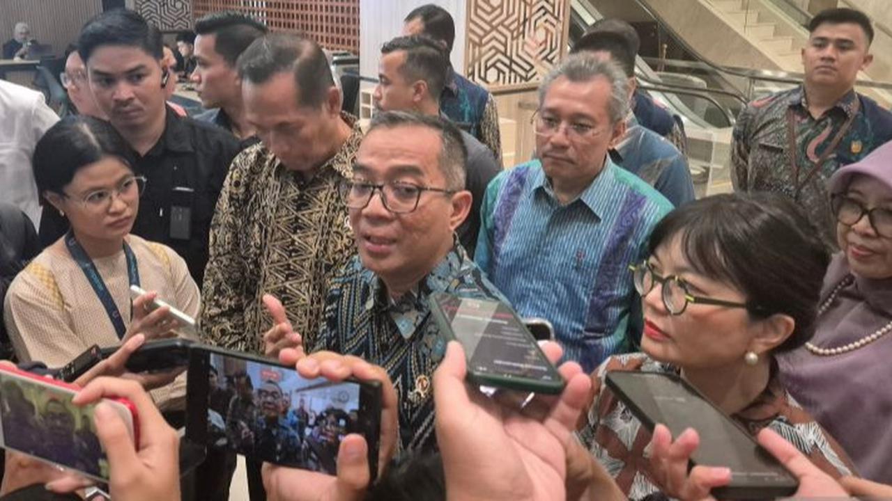 Mendikti Saintek Respons soal Pemerkosaan Dokter Residen Unpad, Dukung Evaluasi Pendidikan Dokter